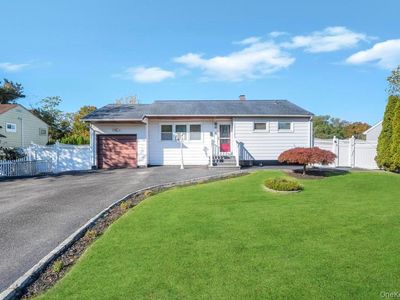 22 Hospital Road, East Patchogue, NY, 11772