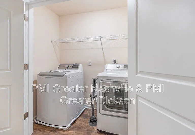 305 Masters Way — Photo 18