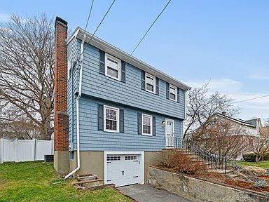 203 Woburn St Medford Ma 02155 Zillow