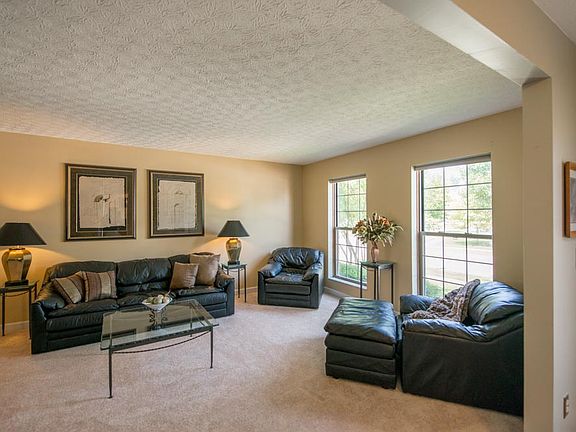 2nd image of 5667 Hatton Ct
