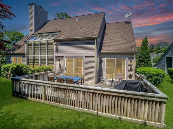 230 New Canaan Avenue APT 2, Norwalk, CT 06850