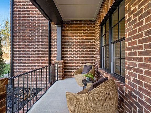 4th image of 4816 Torquay Ct