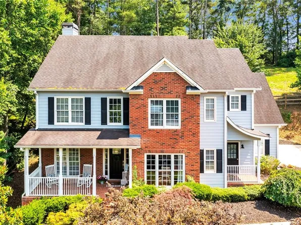 102 Brooke Park Dr, Canton, GA 30115