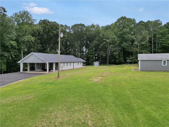 634 Swan Lake Rd, Stockbridge, GA 30281