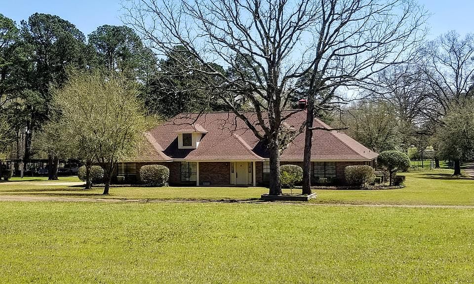 1st image of 686 County Road 8152