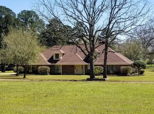 686 County Road 8152, Nacogdoches, TX 75964