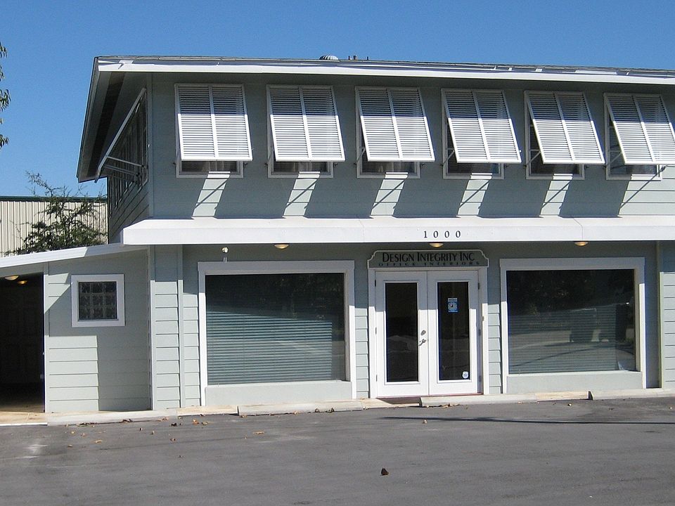 Apartment above small business