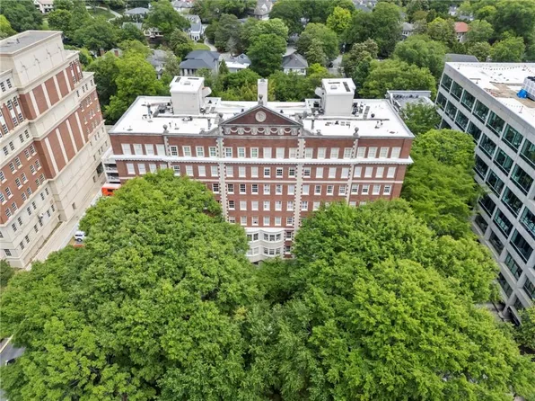 1327 Peachtree St NE APT 803, Atlanta, GA 30309