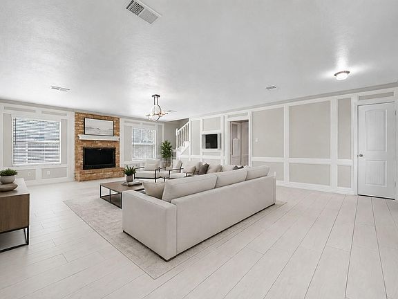 4th image of 2227 Pine River Dr