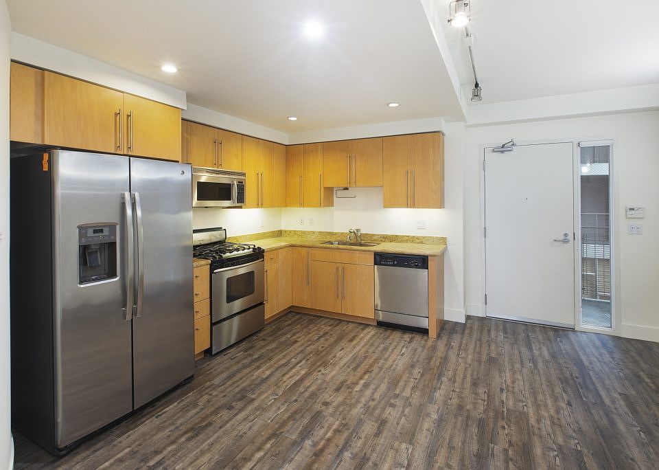 1st image of 1452 Bush St Unit 10