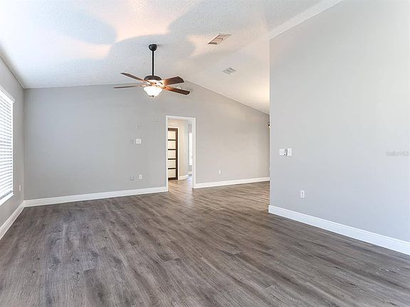 5th image of 2559 Haulover Blvd