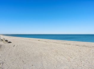 153 Newtown Rd, Hampton Bays, NY 11946