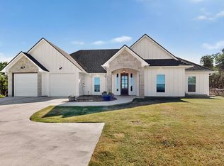 585 Blue Marlin Ct, Bluff Dale, TX 76433
