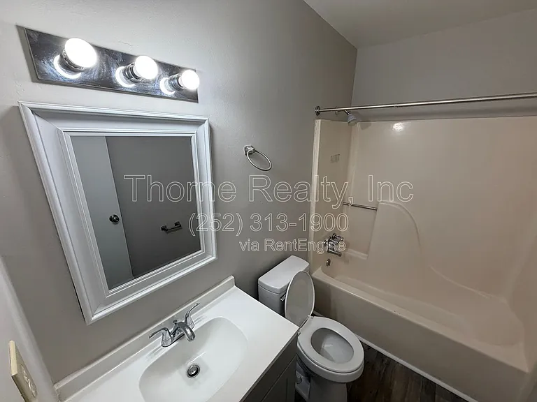2257 Sherwood Ave — Photo 19