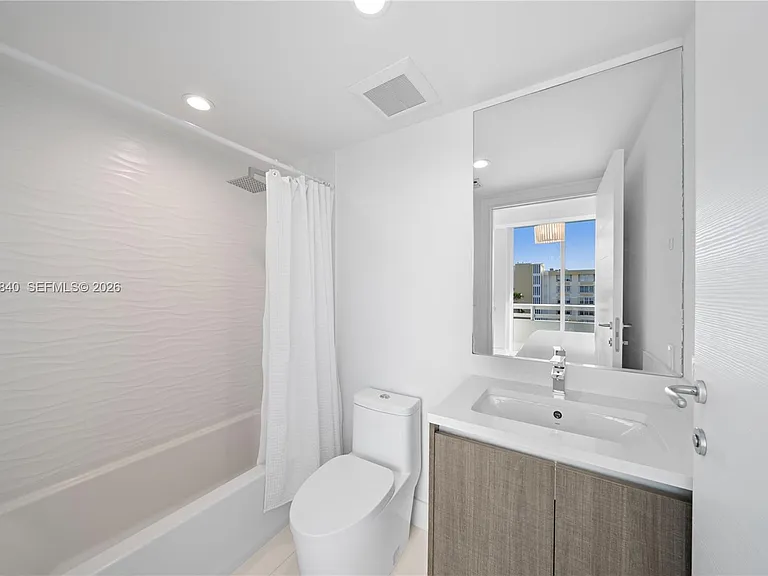 1150 102nd St #506 — Photo 18