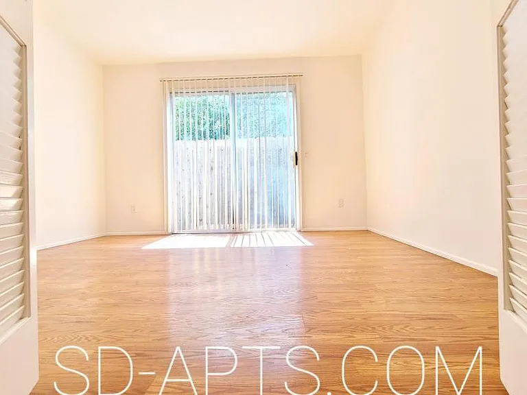 3760 3rd Ave #1E — Photo 3