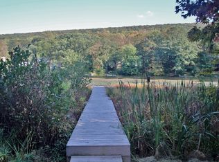 13 Aldrin Rd, Oak Ridge, NJ 07438