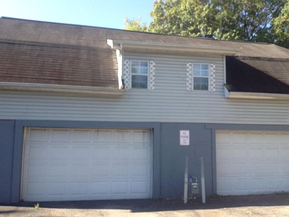 2nd image of 4618 Lancaster Ave