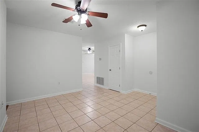 3 bed, 2.0 bath, 1300 sqft, $1,850 — Photo 4