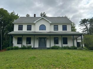 9 Libby Ln, Raymond, ME 04071