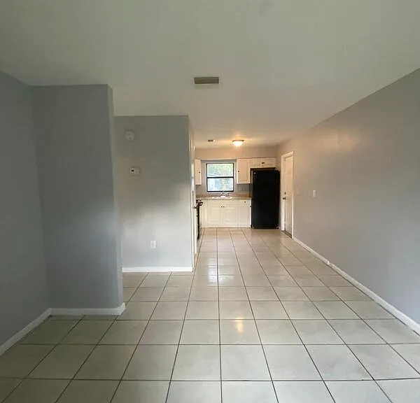 1413 E 99th Ave #B — Photo 2