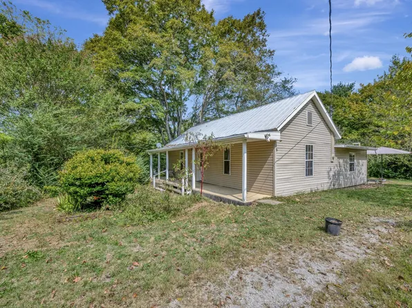 785 Parker Creek Rd, Bon Aqua, TN 37025