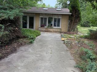 709 E Michigan Ave, Au Gres, MI 48703
