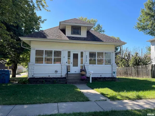 2210 3rd Ave, East Moline, IL 61244
