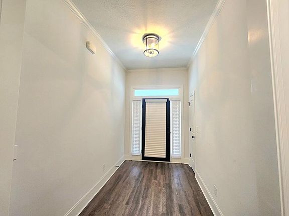 4th image of 737 Bancroft Dr
