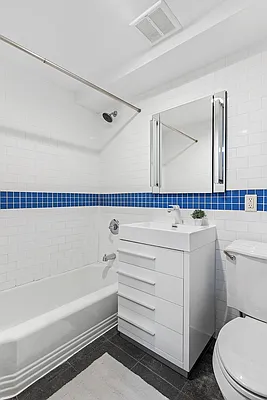 Sold by Compass | media 5