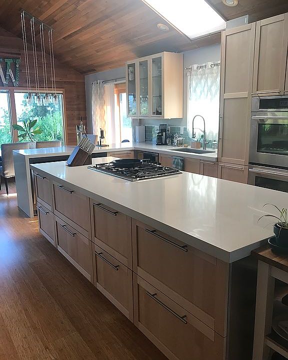 2nd image of 2609 Lakeridge Ln