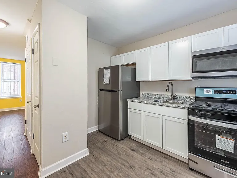 1737 N Dallas St #1 — Photo 3
