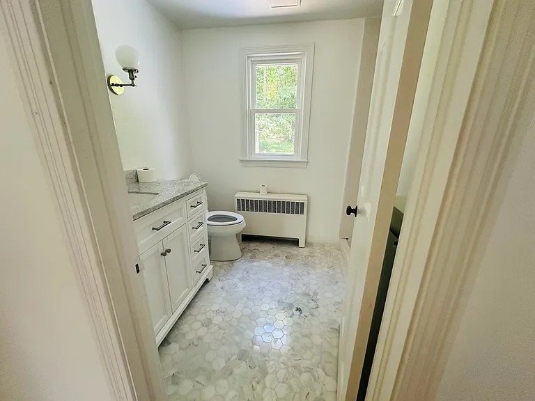 19 Armory St — Photo 6