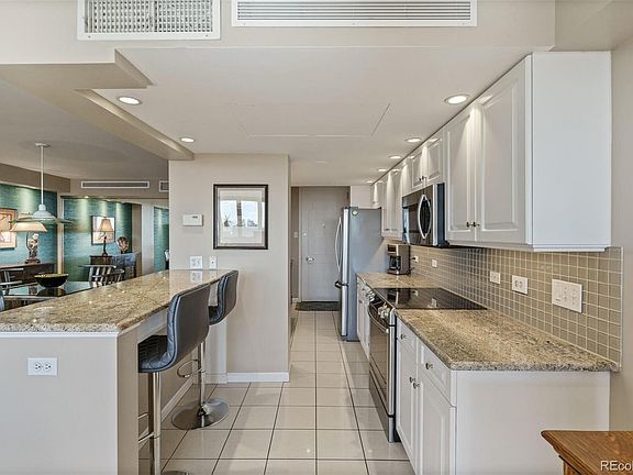 5th image of 1250 N Humboldt St APT 1602