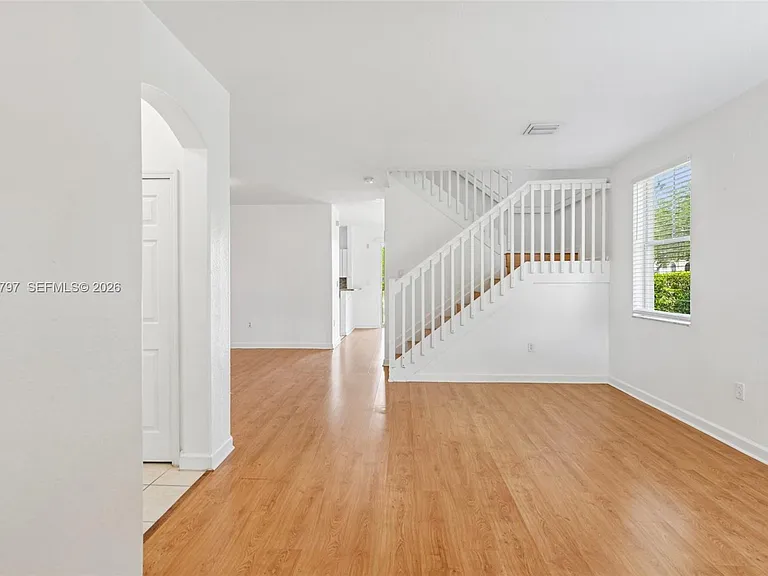 8188 NW 108th Pl #- — Photo 6