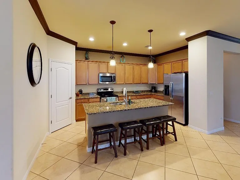 11647 Anhinga Ave — Photo 3