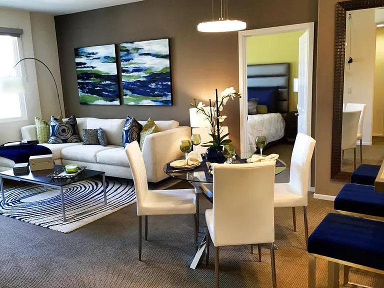 Torrey Gardens Apartments — Photo 28