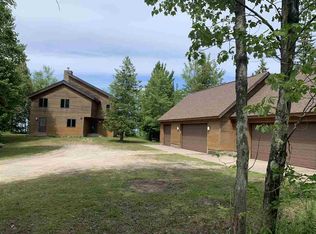 406 Grosbeak Trl, Deerton, MI 49822