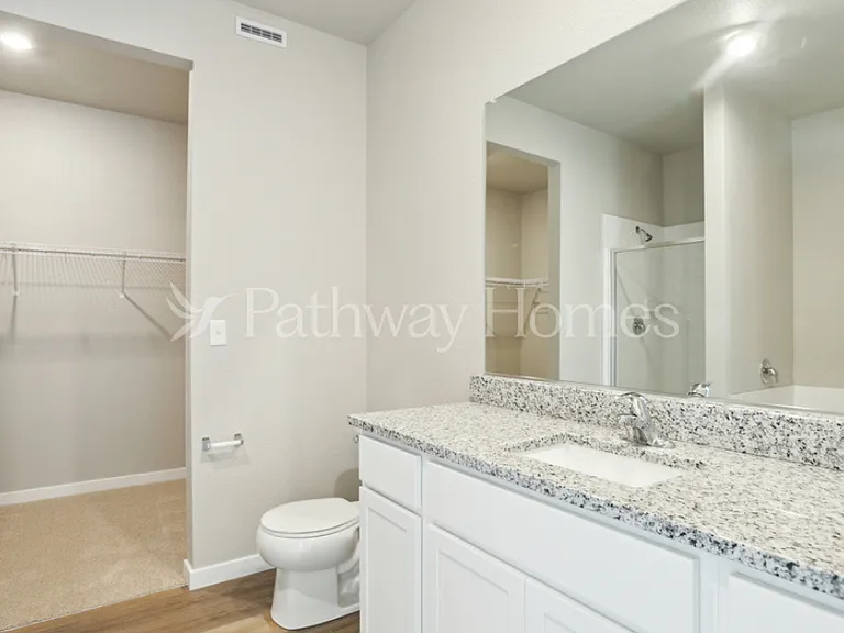 8718 N 57th Ln — Photo 17
