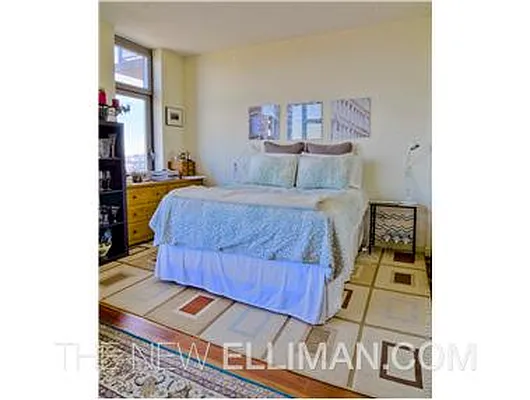 Rented by Douglas Elliman | media 21