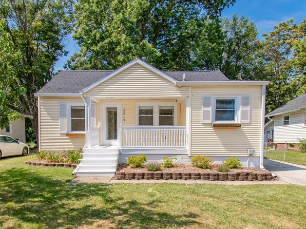 2214 36th St, Des Moines, IA 50310
