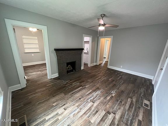 2nd image of 2300 Fenwood Dr