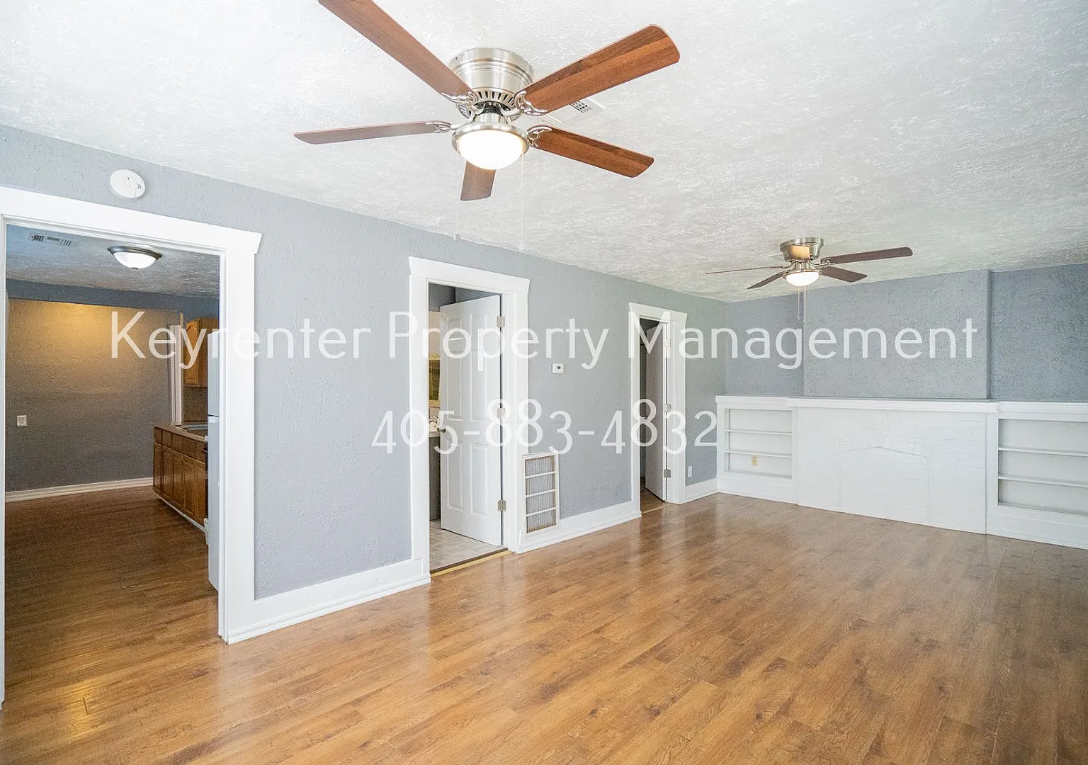 **Move in Special: $500 OFF First Months Rent** - Beautiful 2 Bed 1 bath Home in OKC! — Photo 3