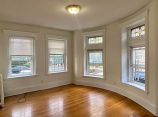 61 Brighton Ave #2F, Allston, MA 02134