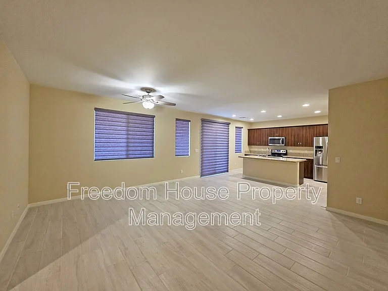 4882 E Beacon Ridge Dr — Photo 24