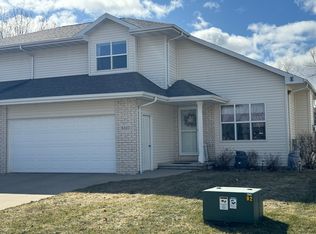 5337 W Brookview Dr, Appleton, WI 54913