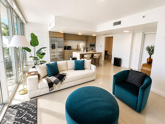 5th image of 6620 Indian Creek Dr APT 418