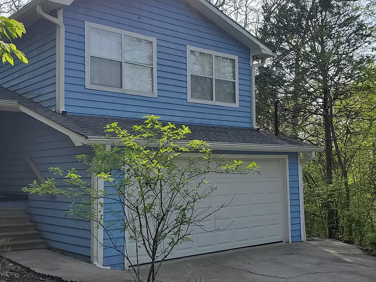 8122 Wiebelo Dr — Photo 1