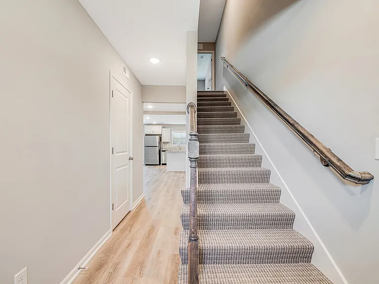 601 E Mason St #B — Photo 10