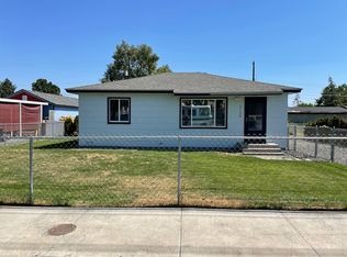 2129 W Peninsula Dr, Moses Lake, WA 98837